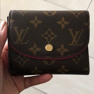 Louis Vuitton Ariana Wallet